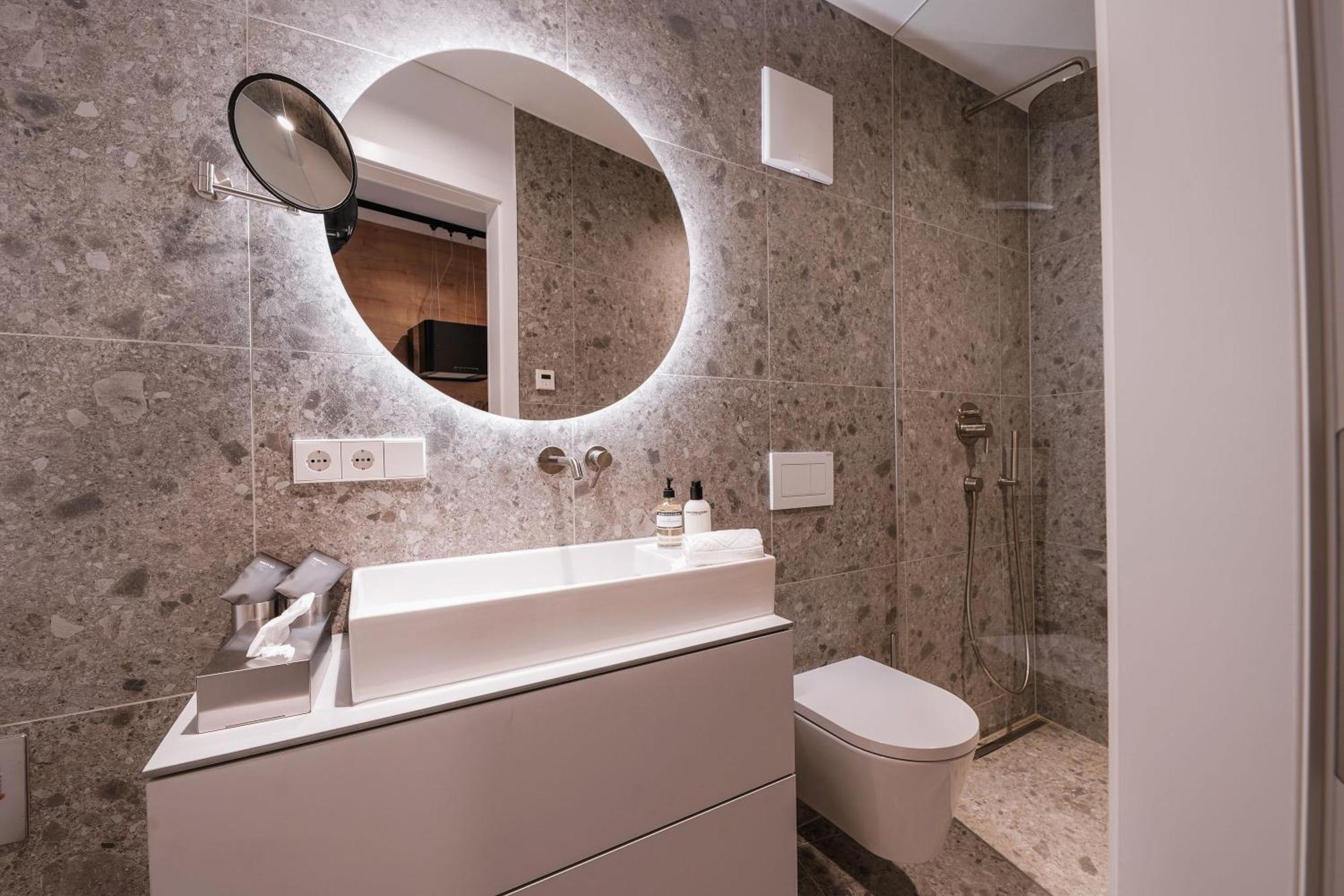 Apartment 47 Fuer 2 *